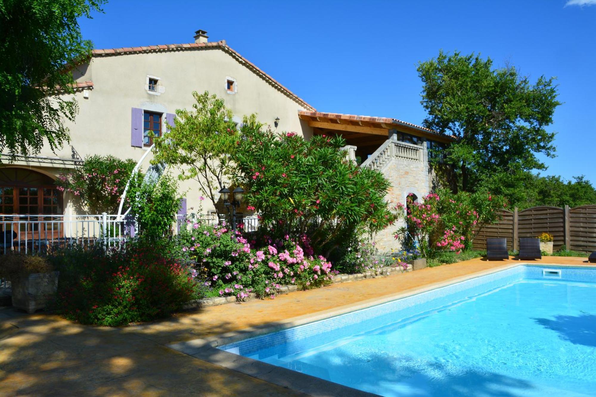 Campsite Domaine De Chadeyron *