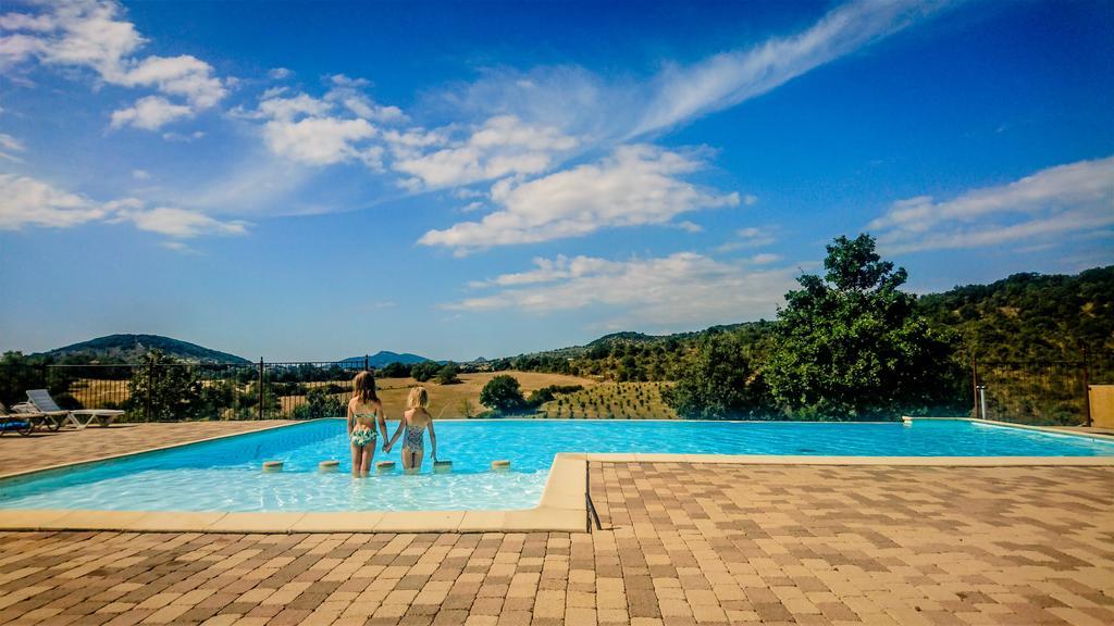 Campsite Domaine De Chadeyron *