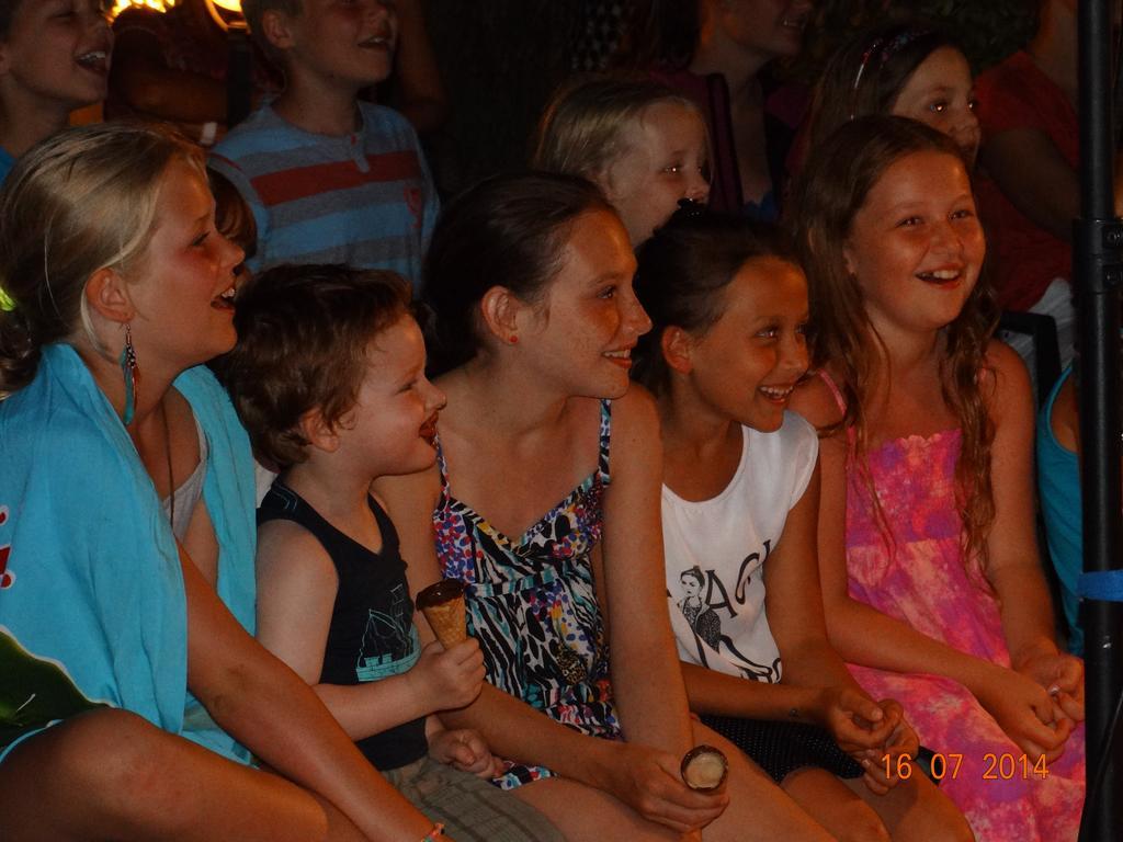 Camping Domaine De Chadeyron Lagorce (Ardeche)